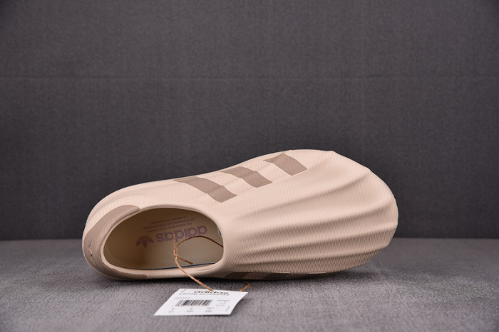 ad originals adifom S*perstar hq4652