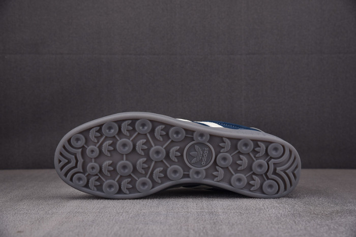 Ad Originals Gazelle Indoor ID1008