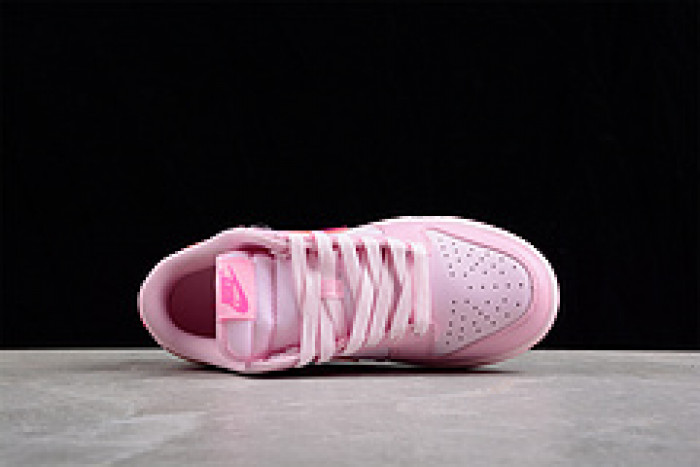 Nike Dunk Low Triple Pink  DH9756-600