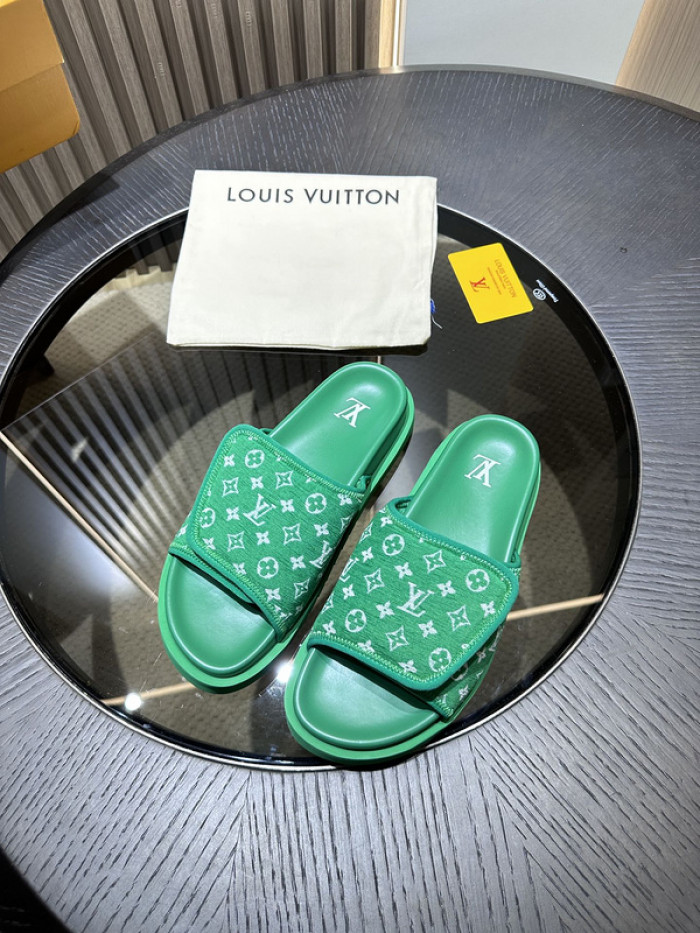 L0VT SANDAL