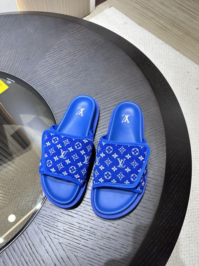 L0VT SANDAL