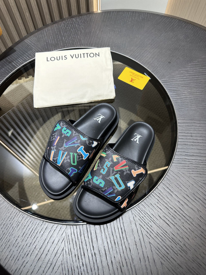L0VT SANDAL