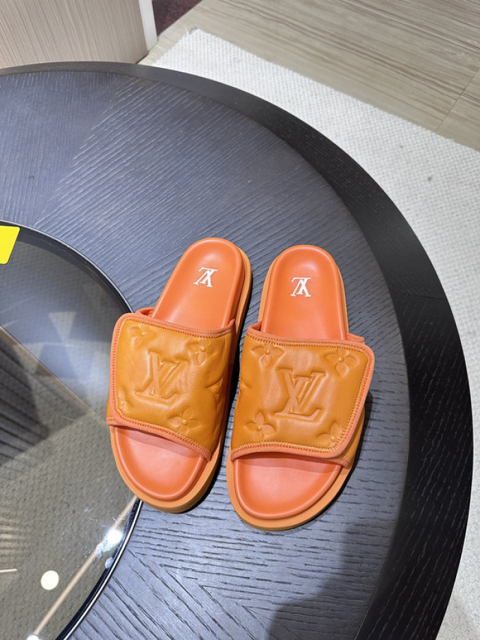 L0VT SANDAL