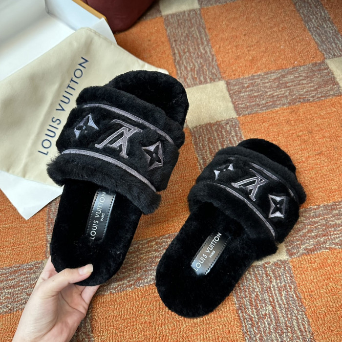 L0VT SANDAL