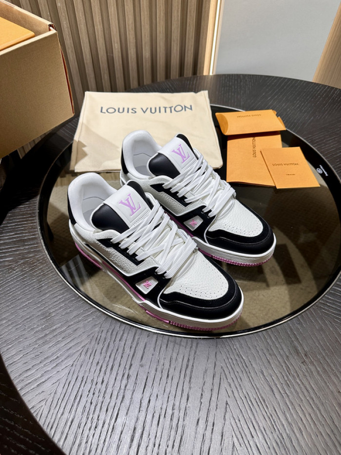 L0VT SNEAKER
