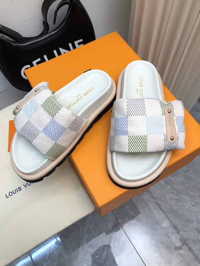 L0VT SANDAL