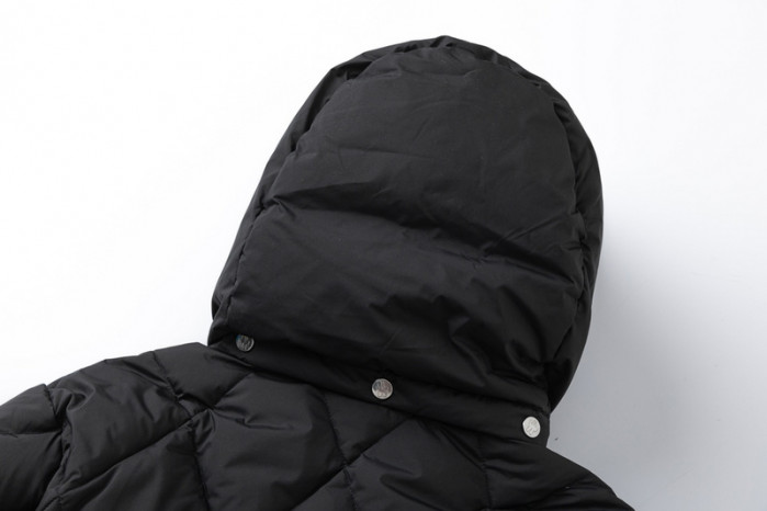 M0*C1ER DOWN JACKET