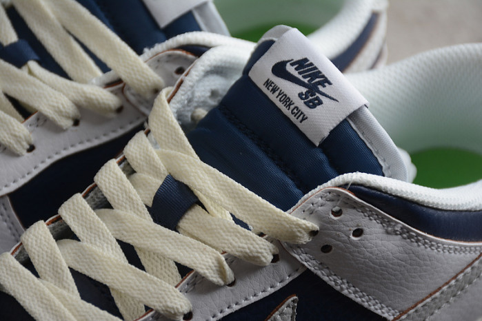 Nike SB Dunk Low “Dark Driftwood FD8775-100