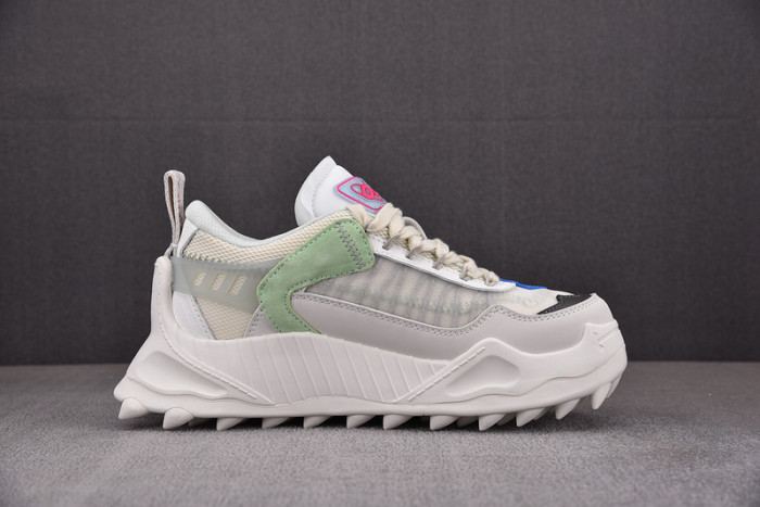 OFW SNEAKER