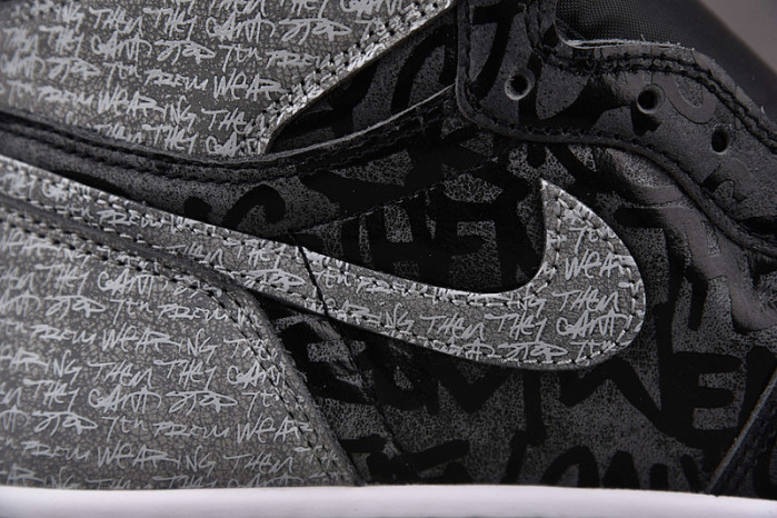 AIR JORDAN 1 HIGH OG “REBELLIONAIRE” 555088-036