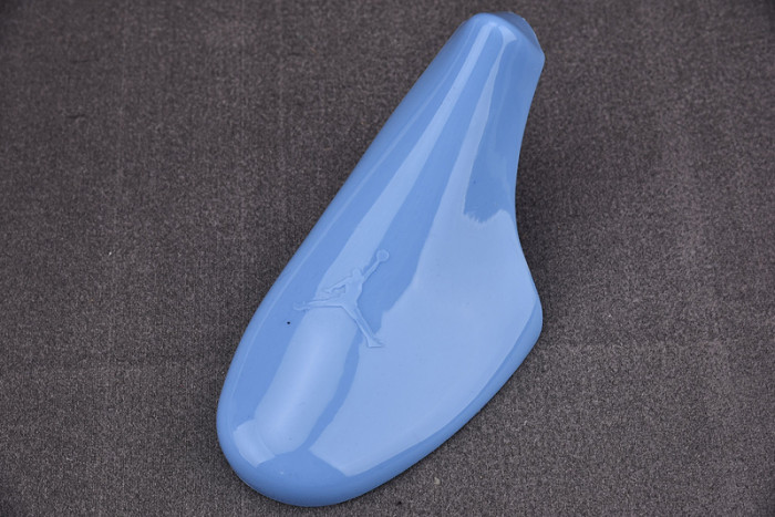 AIR JORDAN 11 RETRO LEGEND BLUE 378037-117