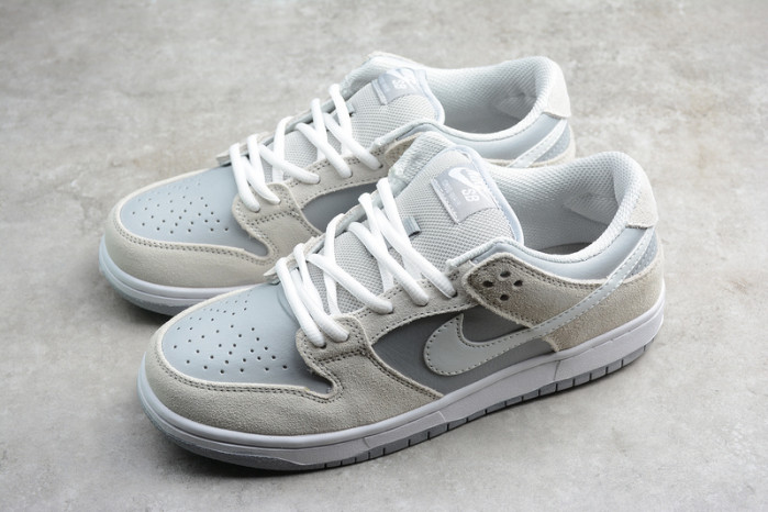 NIKE SB DUNK LOW SUMMIT WHITE WOLF GREY - AR0778-110
